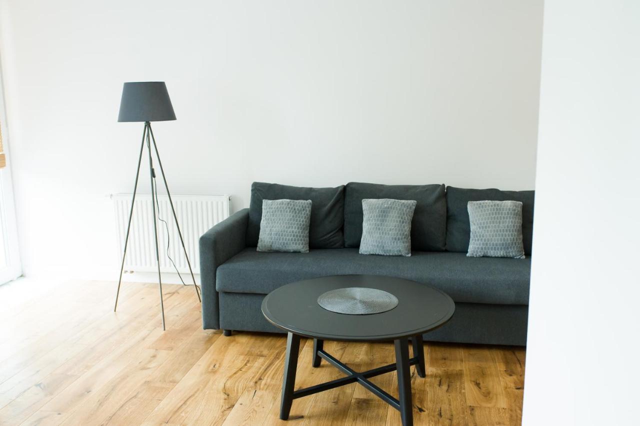 Apartamenty Osmolice W Stawach Deblin Exterior foto