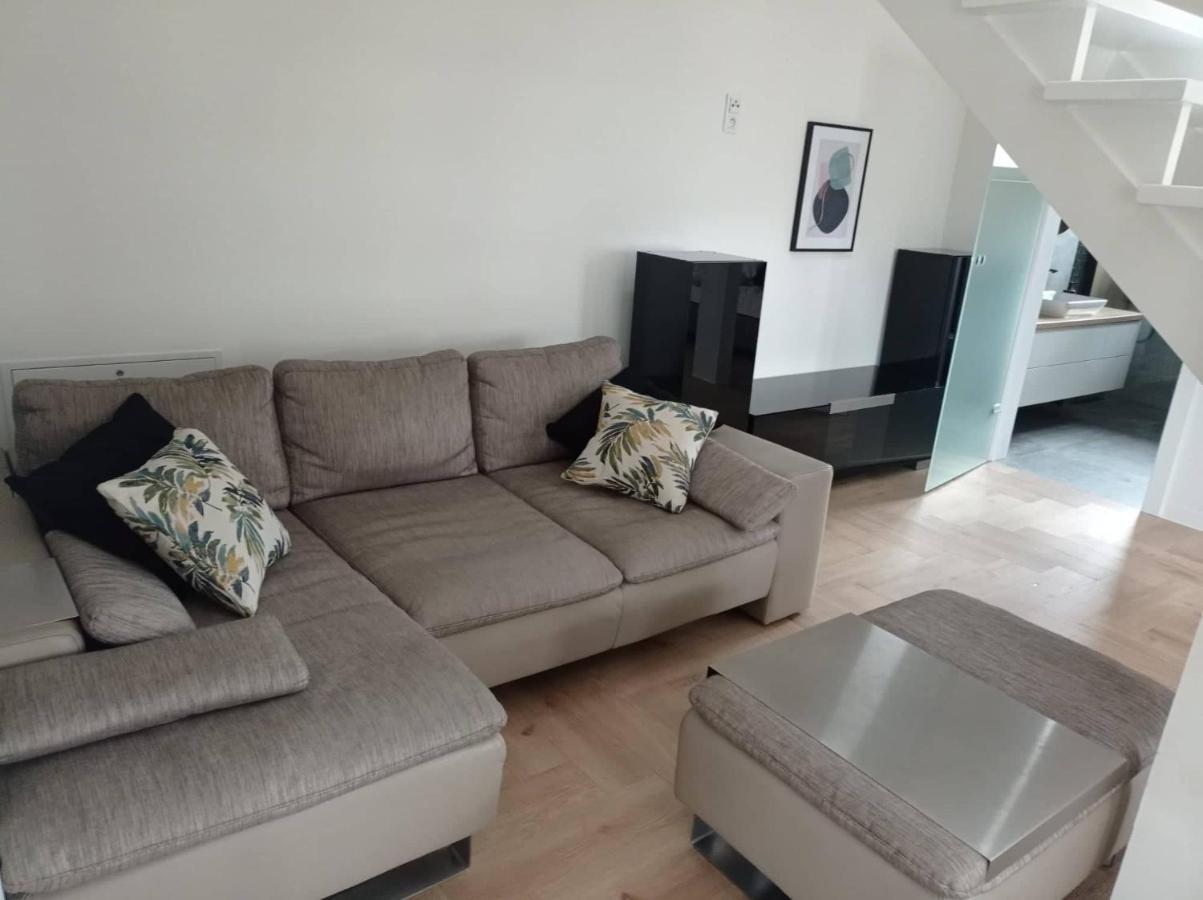 Apartamenty Osmolice W Stawach Deblin Exterior foto