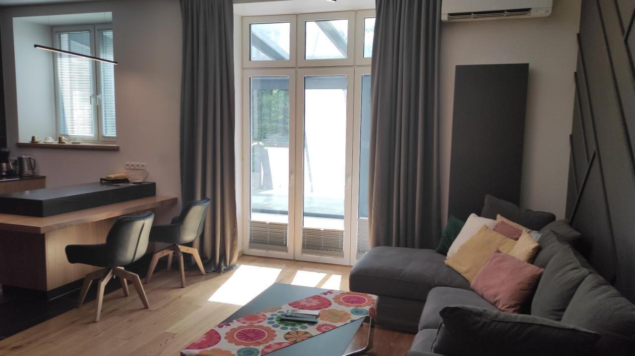 Apartamenty Osmolice W Stawach Deblin Exterior foto