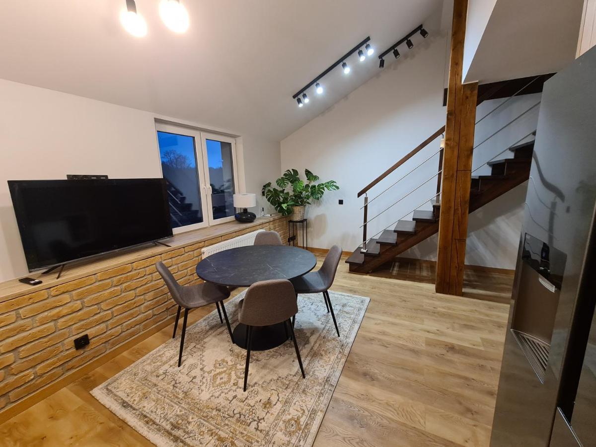 Apartamenty Osmolice W Stawach Deblin Exterior foto