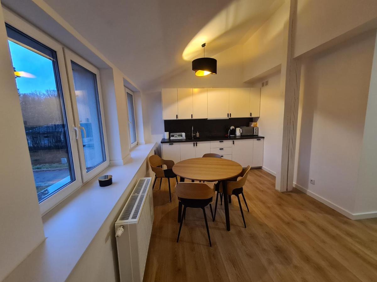 Apartamenty Osmolice W Stawach Deblin Exterior foto